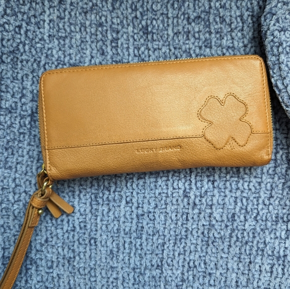 Lucky Brand Handbags - Lucky brand tan leather wallet